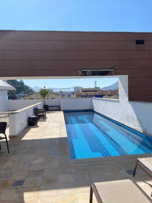 Apartment Residencial Lembongan / Aluguel Ubatuba
