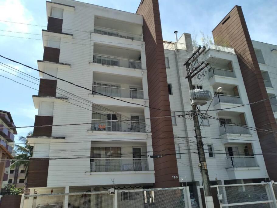 Residencial Lembongan / Aluguel * Ubatuba